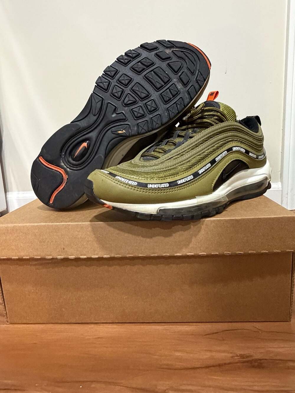 Nike Air Max 97 x Undefeated Militia Green Size 9